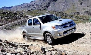 02_toyota-hilux-dc D-4D-2009