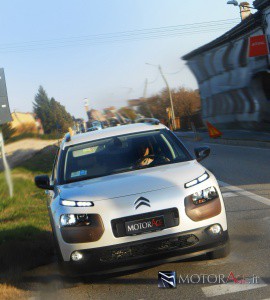 Citroen_C4_Cactus_19