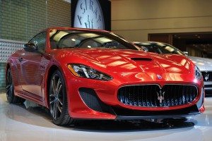 2-Maserati-GranTurismo-MC-Centennial-Edition-at-CAIS-2015