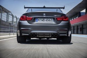 P90199425_bmw-m4-gts-10-2015