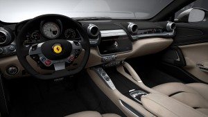 Ferrari-GTC4Lusso-3
