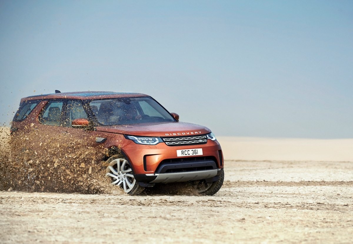 lr-discovery-new-generation-dynamic-off-road