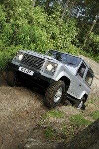 Land_Rover_Defender_004