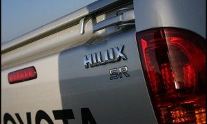 toyota_hilux_sr_005