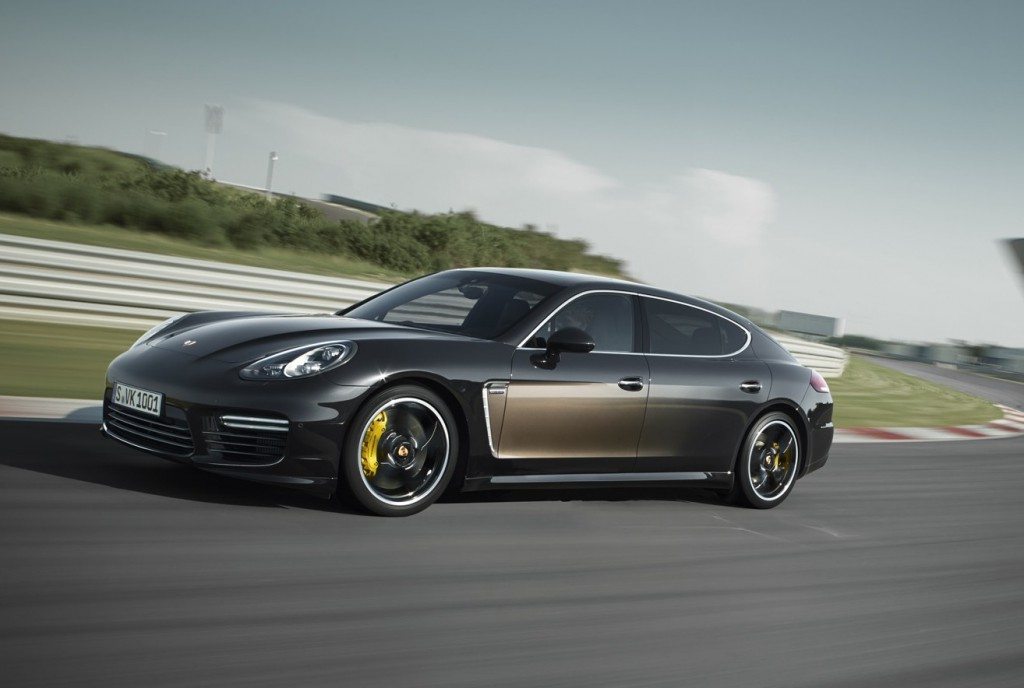 02-Porsche Panamera Exclusive Series