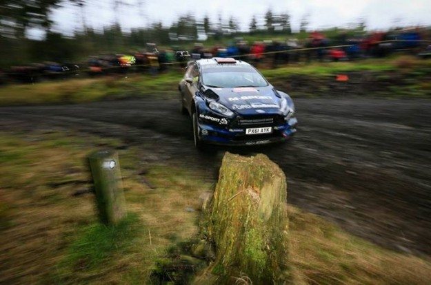 04-ford-fiesta-rs-rally-galles-2014