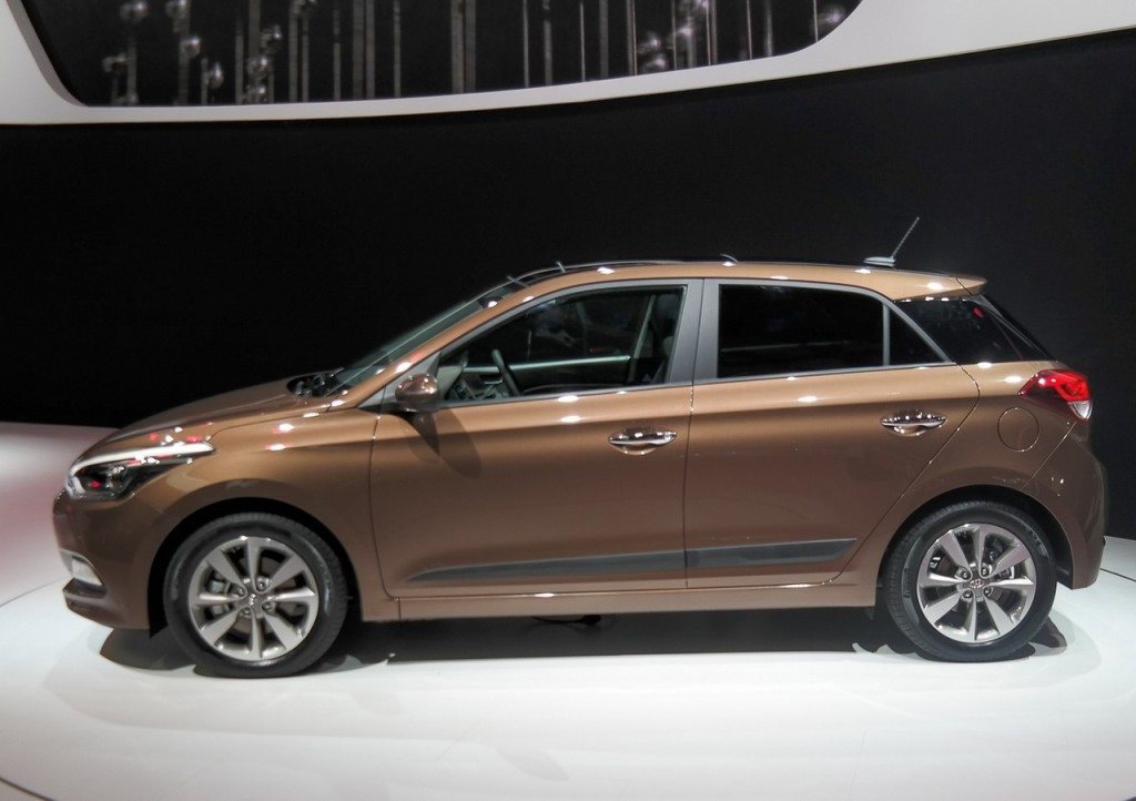 Hyundai-i2-salone-di-parigi