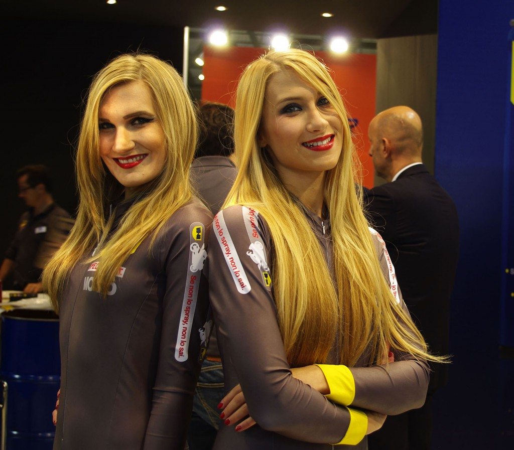 08-eicmagirls-2014