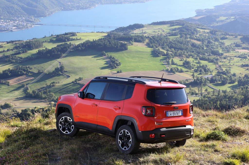 12_Renegade_Trailhawk