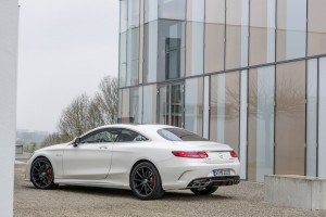 MERCEDES-BENZ S 63 AMG COUPE