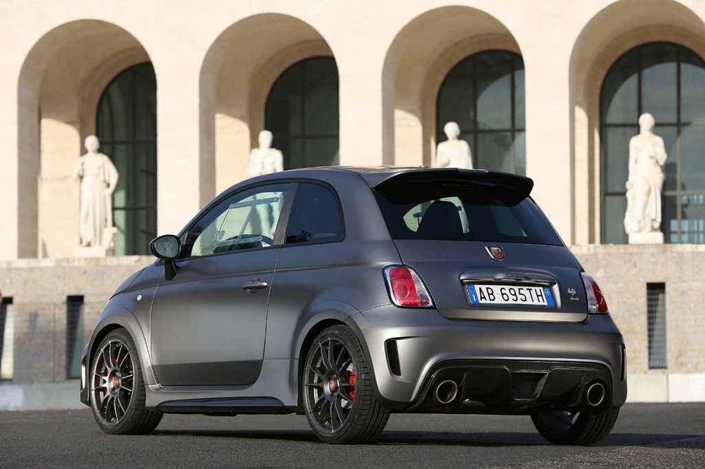 141202_Abarth_695-biposto_13