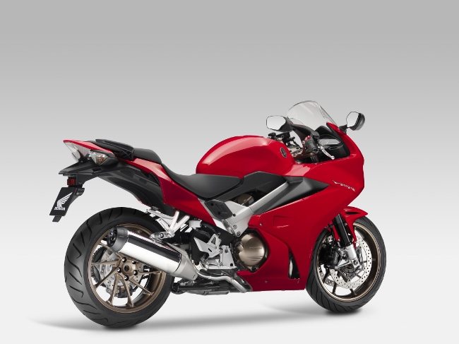 honda-vfr-800-f-2014