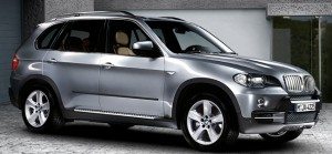 BMW-X5-Security-Plus salone di Mosca