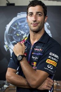 casio-edifice-monza-accessori-redbull