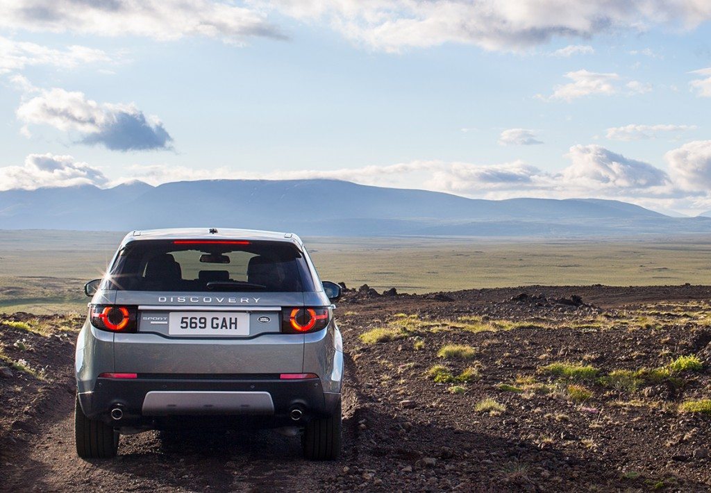 land-rover-discovery-sport-lancio-2014