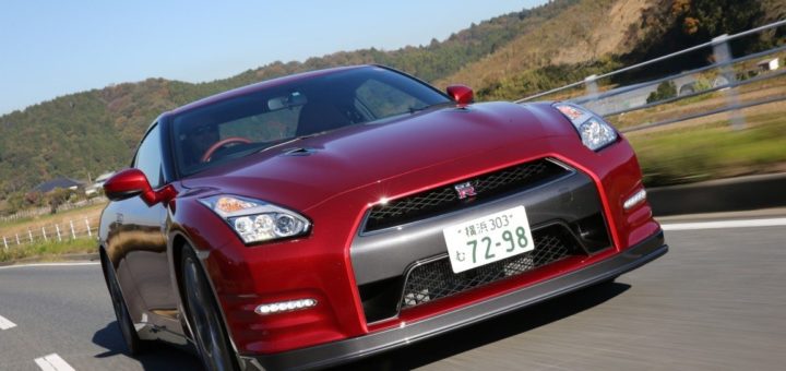 NISSAN GT-R MY 2014, IMPRESSIONI DI GUIDA