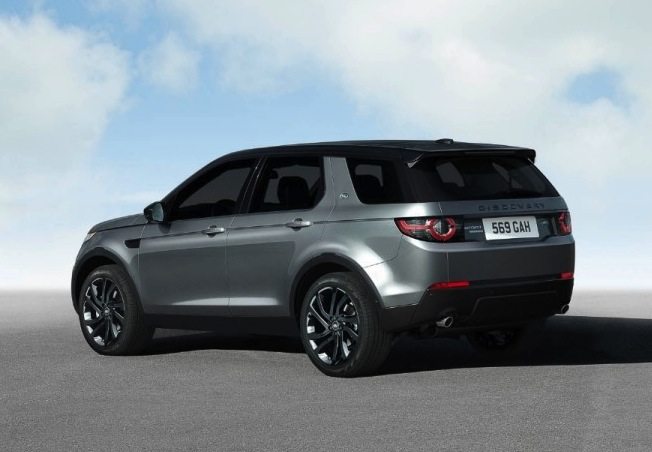2015-Land-Rover-Discovery-Sport-08