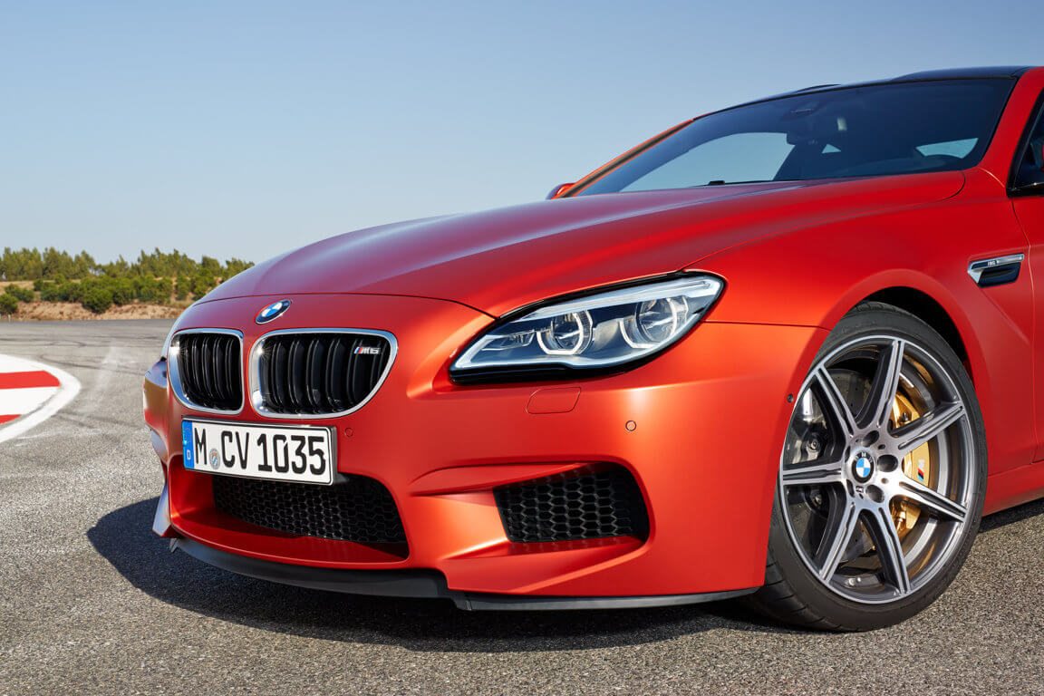 2015-BMW-M6-Coupe-V2