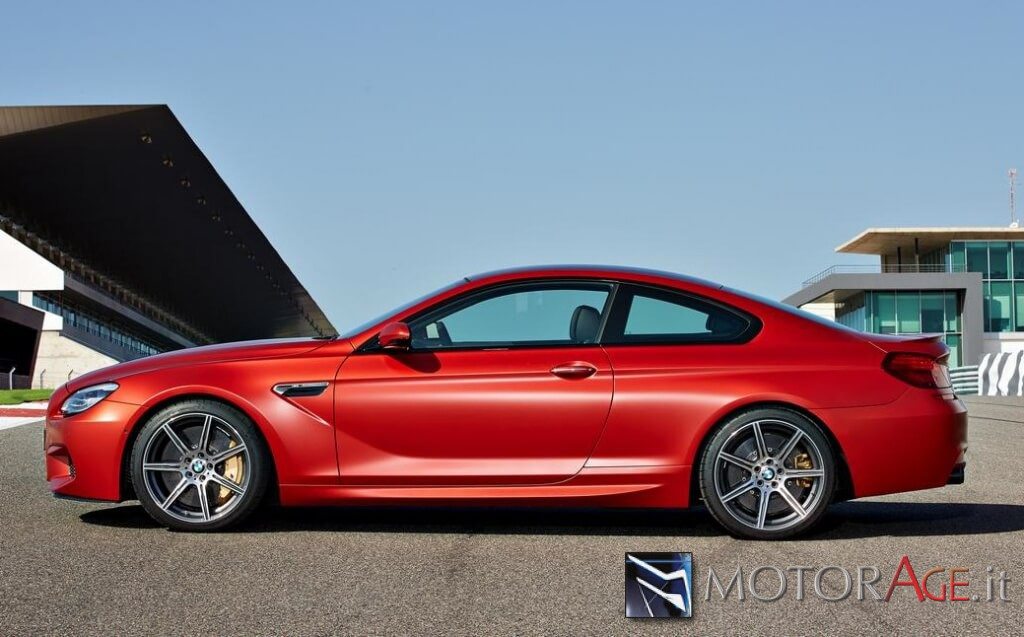 2015-BMW-M6-Coupe-V2-14
