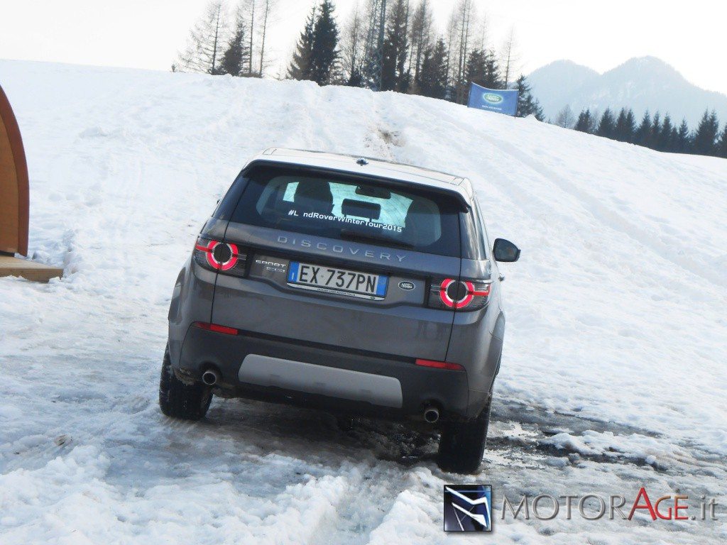 LR Discovery Sport-17
