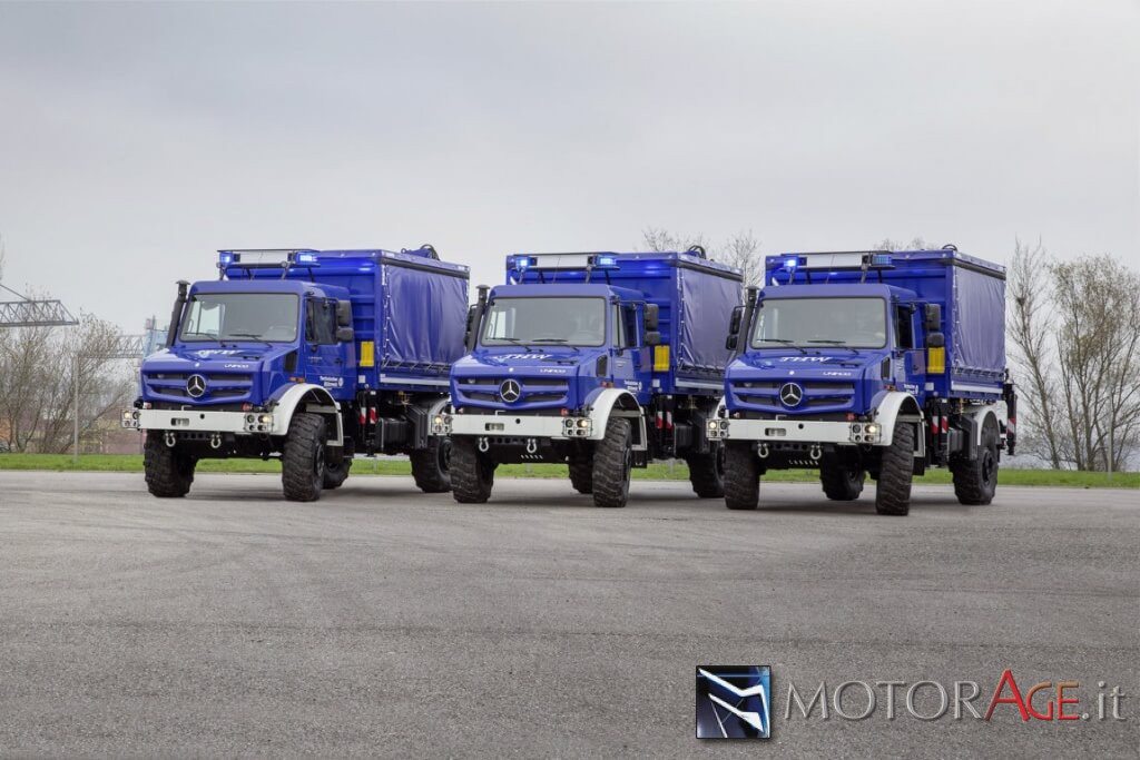 Mercedes-Benz-Unimog U-4023-10