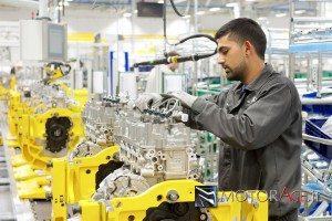 JLR_Engine_Manufacturing_Centre_interior_LowRes