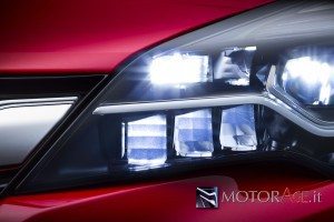opel_intellilux_led_48