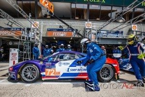 #72 SMP Racing Ferrari 458 Italia: Andrea Bertolini, Viktor Shaitar, Alexey Basov