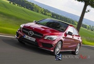 CLA-Klasse, C117, CLA 45 AMG (2013) Fahrvorstellung Bilster Berg – designo patagonienrot metallic BRIGHT