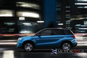 suzuki_new_vitara_city_driving