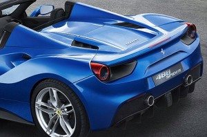 1_Ferrari488Spider_Posteriore