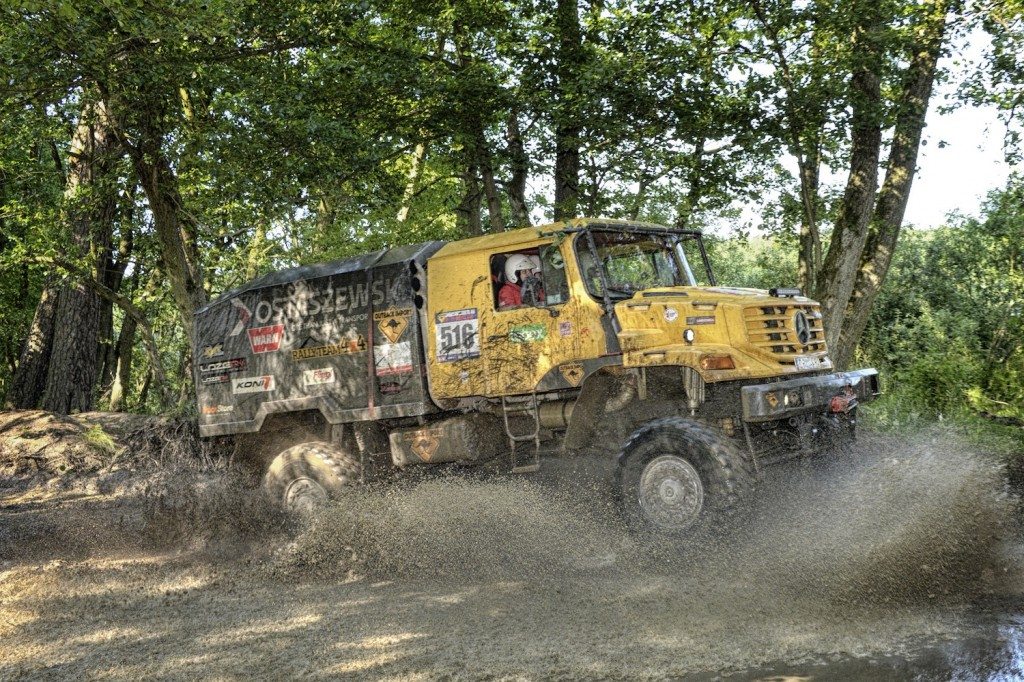 Unimog e Zetros - bestie inarrestabili alla