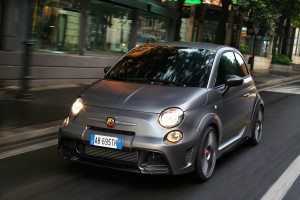 141202_Abarth_695-biposto_02