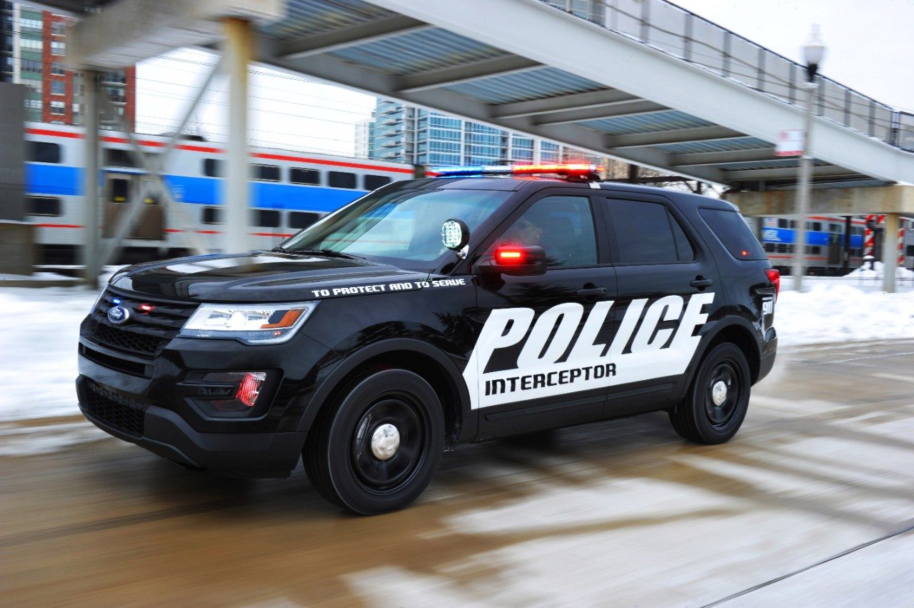 Ford Police Utility_12