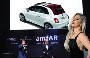 Lady-Gaga-Fiat 500C