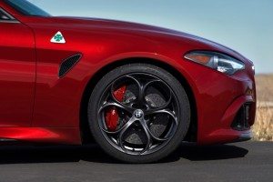 Alfa Romeo Giulia Quadrifoglio-USA-43