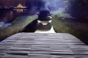 Range_Rover_paper_bridge_06