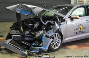 audi-a4-crash-test-euro-ncap-dopo-imptto-frontale-offset