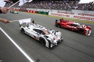 PORSCHE 919 HYBRID