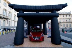 Mazda2-sensoriale