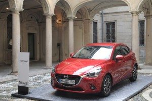 Mazda2-sensoriale