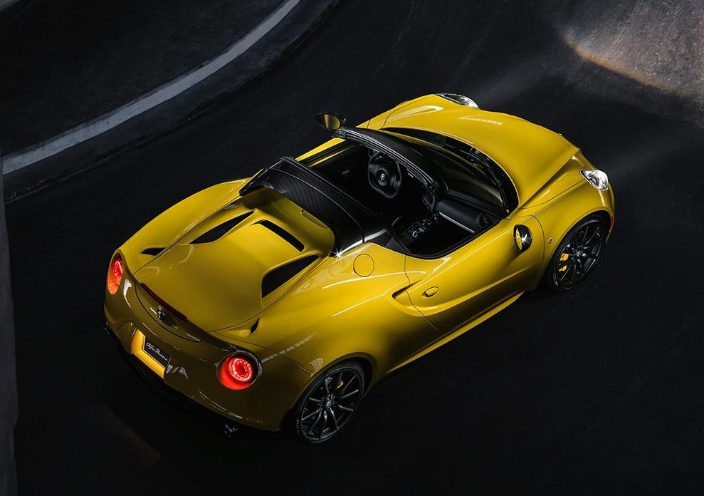 Alfa-Romeo-4C-Spider