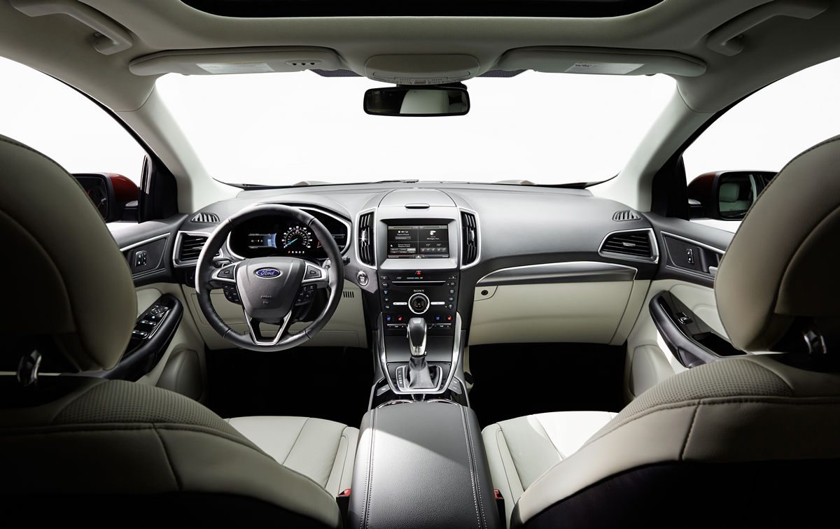 New_Ford_Edge_Titanium_08