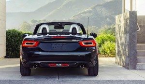 2017-fiat-124-spider-21