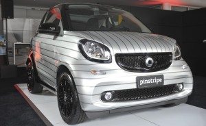 fortwo_pois_e_pinstripe_(2)