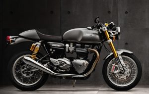 2016-Triumph-Thruxton-R-2