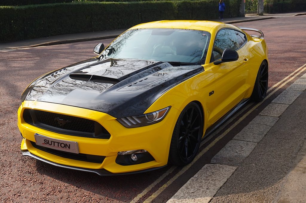 clive-sutton-mustang_71
