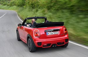 2017-mini-convertible-jcw-07