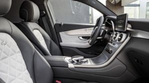 Mercedes-Benz GLC Coupé. Innenausstattung Designo Platinweiss/Schwarz. Mercedes-Benz GLC Coupé, Interior. Platinum white/black