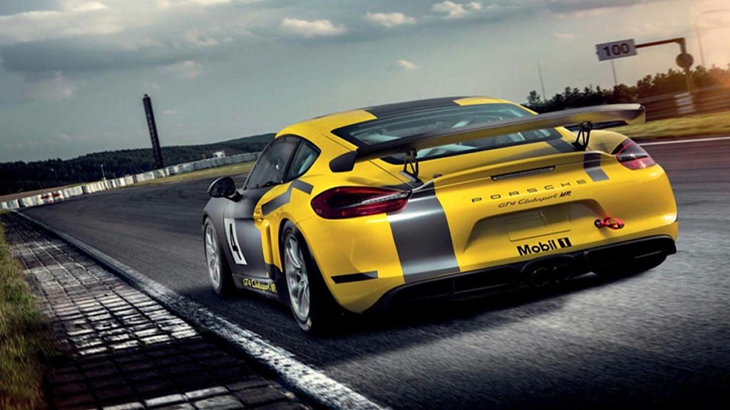 porsche_gt4_clubsport_mr-02